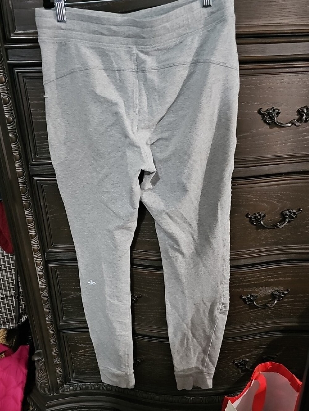 ALO Yoga Light‎ Gray Women's Ribbed Knee Joggers - Picture 2 of 6